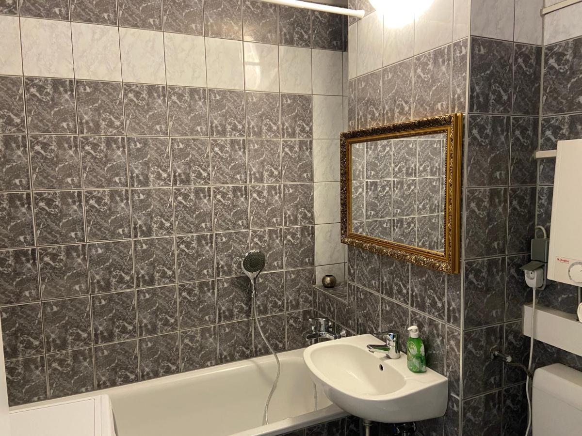 Schoene Kleine Wohnung Cottbus Exterior foto